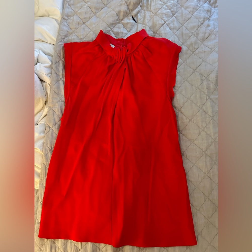 SOLD 💥 MOSCHINO sleeveless top.